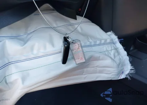 2025 Toyota Sienna Le из США, поврежденный, VIN 5TDKRKEC5SS225530